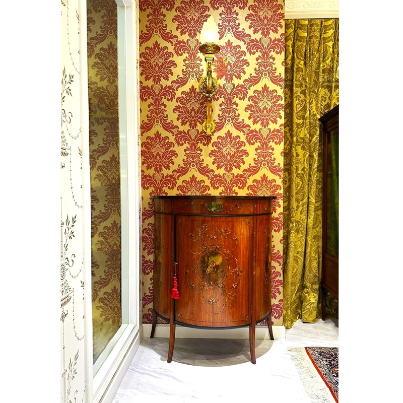 ルイ15世様式　ブロンズ象嵌コモード